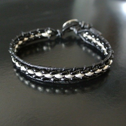 Bracelet wrap cuir noir et tissage perles superduo en verre noir et argent