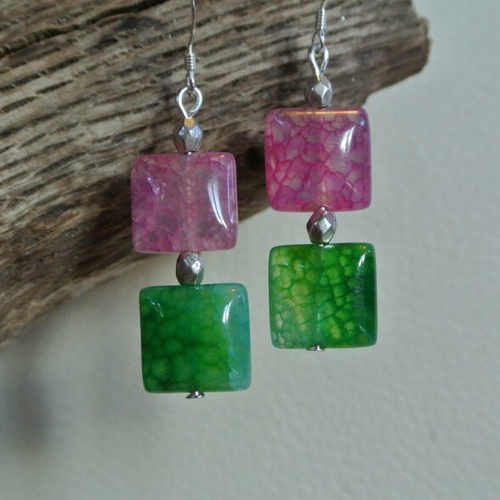 Boucles d'oreilles perles agate carrée rose et vert, crochet hameçon en argent 925
