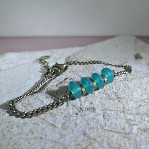 Bracelet femme 18,5 cm perles verre artisanal indien bleu turquoise sur une chaînette maille gourmette bronze