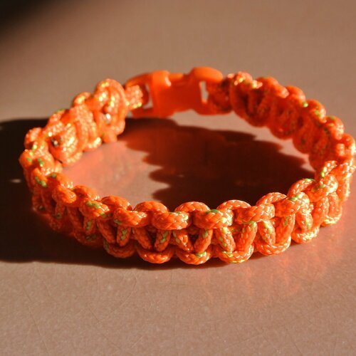 Bracelet mixte 21 cm tressé en polypropylène orange, fermoir plastique