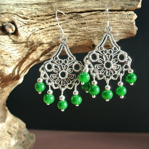 Boucles d'oreilles 5 pendants perles 6 mm en verre vert sur connecteurs métal argenté, crochet en argent 
