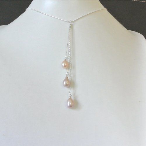 Collier chaîne ras de cou et pendentif 3 chaînettes argentées et perles d’eau douce nuancée rose