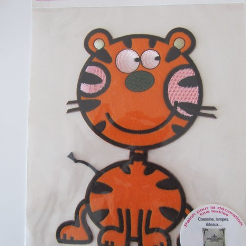 Stickers déco - tigre orange à joues roses - 15,5 cm x 18 cm - coudre, customisation mur, lampe, coussin