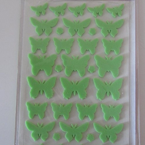 Très jolis stickers en mousse autocollants en 3d sur le thème "papillons verts"