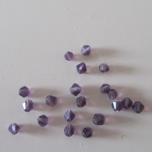 Lot de 20 perles en verre - toupies - de couleur violet - 4 mm