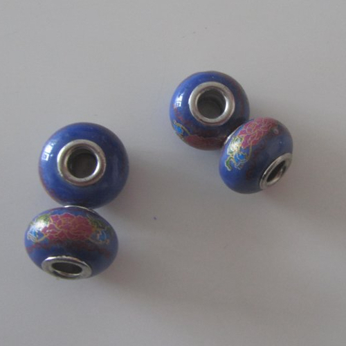 Lot de 4 perles charms espaceurs  en porcelaine de couleur bleue avec fleurs