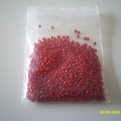 Sachet de perles de rocaille de couleur rouge - rondes - 2 mm
