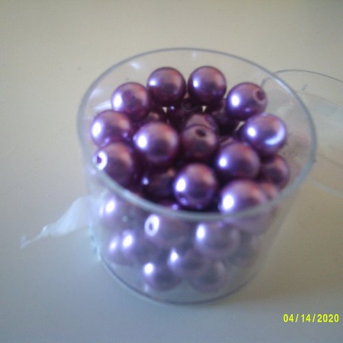 Lot de 62 perles rondes en résine métallisée - de couleur rose - 7 mm