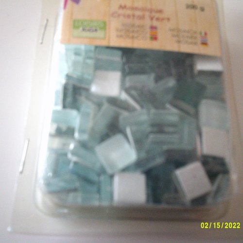 Boîte de 200 grammes de mosaïque, tesselles en cristal vert