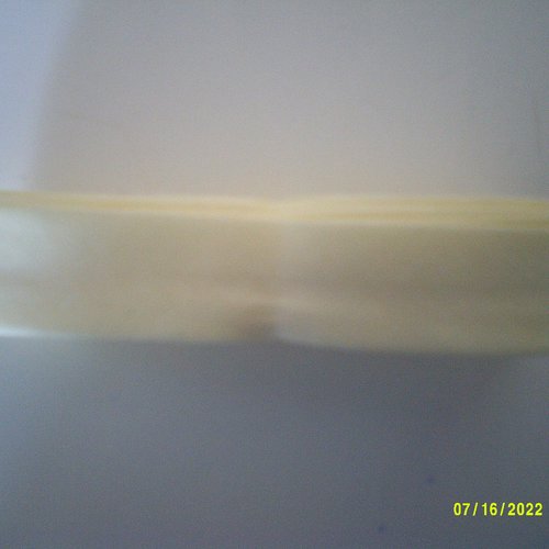 Biais jaune pale pour la couture, la décoration - 310 cm x 2 cm