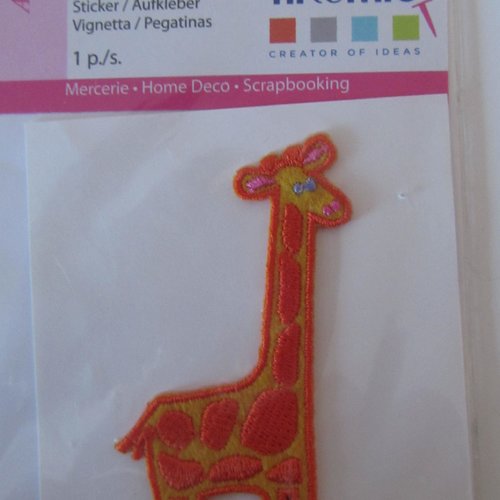 Motif autocollant/stickers  représentant une très jolie girafe dans les tons orangés