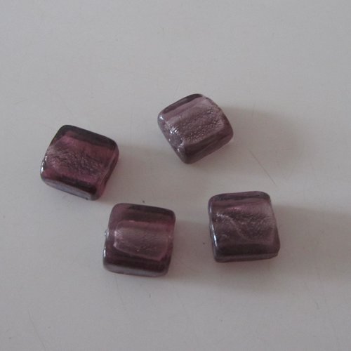 Lot de 4 perles de verre de forme carré, de couleur prune - couleur métallisée à l'intérieur