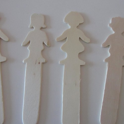 Lot de 4 silhouettes en bois (médium) à décorer - 2 garçons et 2 filles