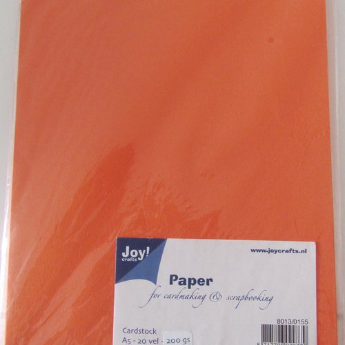 Lot de 20 feuilles de cartons de couleur orange - 200 gs - format a5