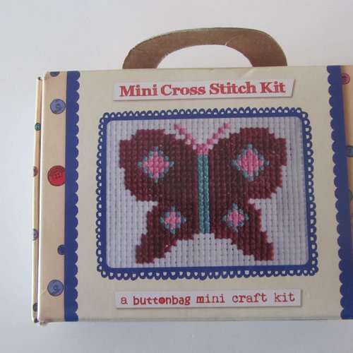 Mini kit point de croix représentant un papillon - mini cross stitch kit