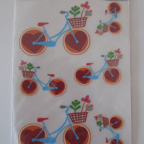 Lot de stickers pour textile représentant des vélos avec panier de fleurs