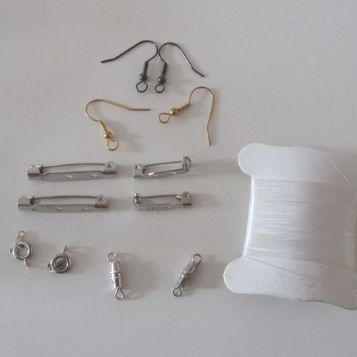 Sachet d'accessoires pour bijoux - fil nylon, boucle d'oreilles - broches, etc...