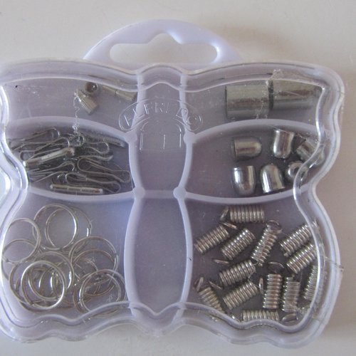 Boîte en forme de papillon avec différents accessoires pour la fabrication de vos bijoux - métal argenté