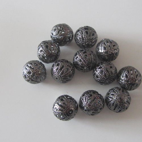 Sachet de 12 perles ajourées en métal de couleur grises - 2 cm