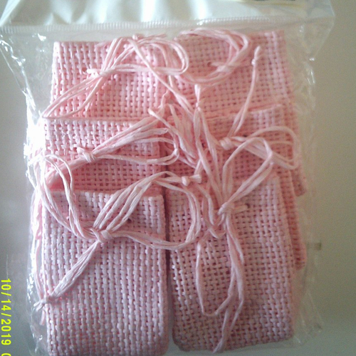 Lot de 6 petits sac en raphia tressé rose à remplir de dragées, bonbons etc...
