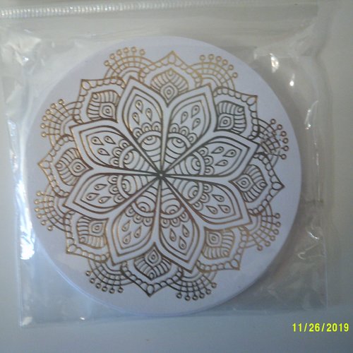 Lot de 24 étiquettes rondes craft smith - tags - motif doré sur fond blanc - diamètre 9,5 cm