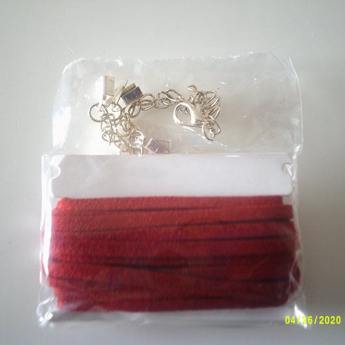 Kit pour la fabrication de 2 bracelets avec lien cuir rouge
