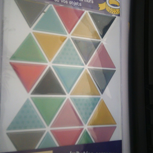 Stickers déco pour customiser vos murs ou vos objets - imitation carreaux de faïence - triangle