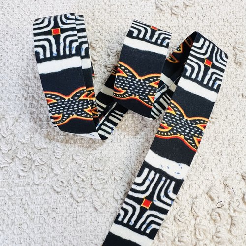 Biais en pagne africain wax savana – 2 mètres x 2,5 cm – réf. biaiswaxsavana8