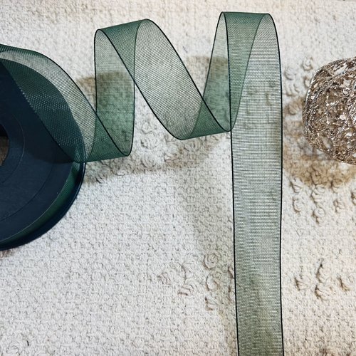 Ruban en organza effet satiné vert empire 25 mm x 20 m pour couture, décoration et emballage – réf. rolorg8