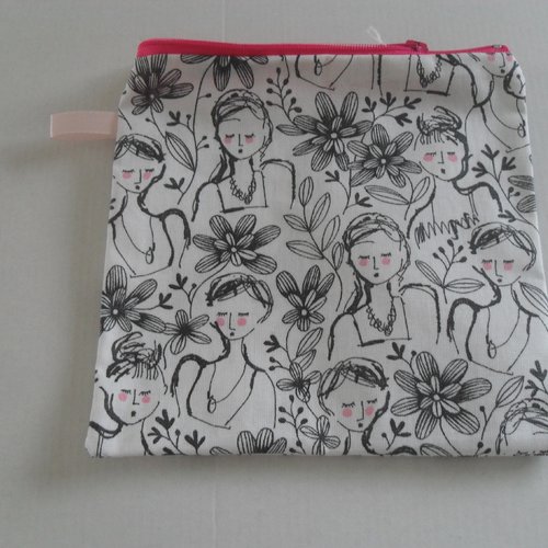 Trousse  en coton enduit