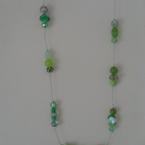 Sautoir /collier, fil et perles