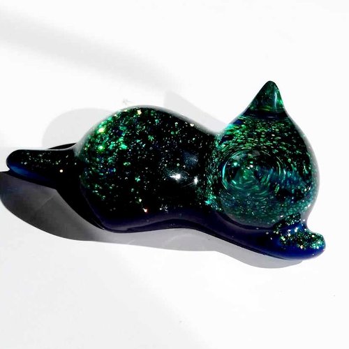 Magnet chat 2, motif. "pailettes", en résine fait main, pièce unique, bleu/vert