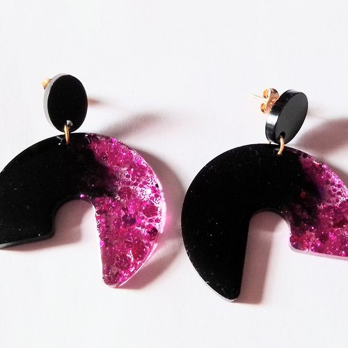 Boucles d'oreille série "disco rose" modèle 3 en résine et acier inoxydable