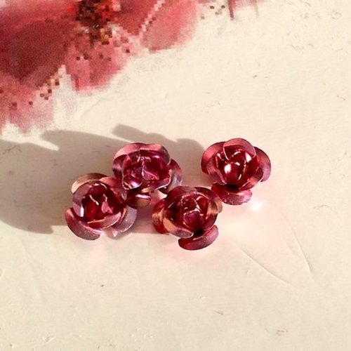 X20 petites perles aluminium, fleurs (roses) -  6mm  roses
