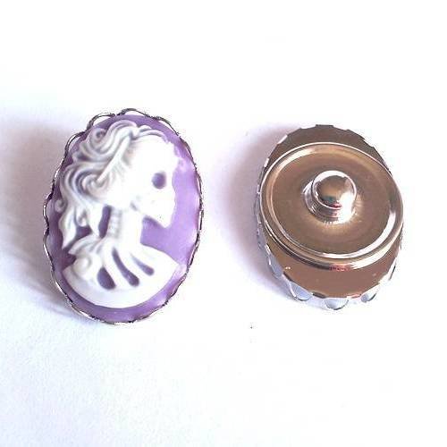 X1 chunk résine gothique, blanc et violet, bouton pression pour supports 