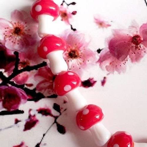 X10 perles en verre (lampwork), champignon rouges à pois blanc 15mm 