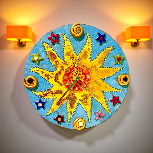 Horloge unique; soleil or sur ciel turquoise - ;  diam 34  cm