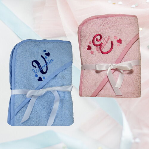 Sortie cape de bain rose ou bleu brodé personnalisé avec le prénom serviette bébé à capuche cadeau baptême,