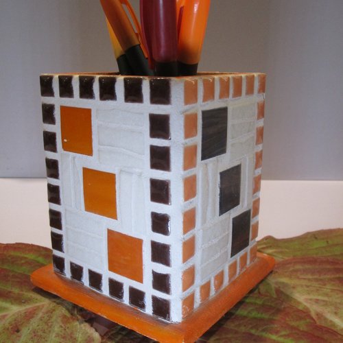 Pot à crayons bicolore orange/chocolat