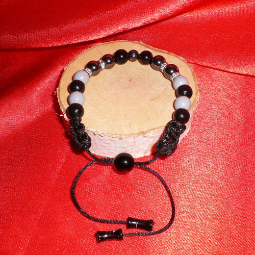 Bracelet obsidienne et hematite pierres 6 et 8 mm sur cordon réglable