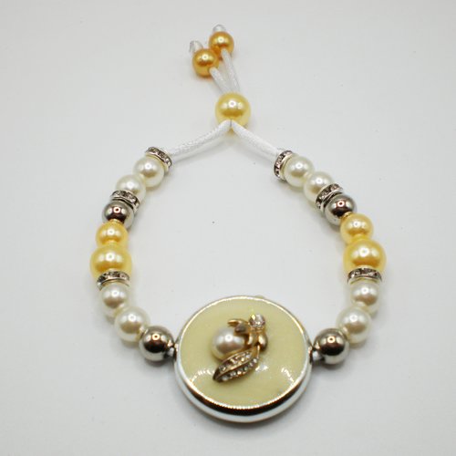 Joli bracelet en perles et strass, réglable, sur cordon satin