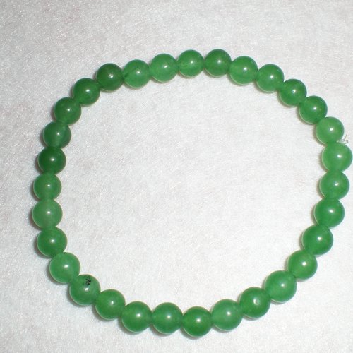 Bracelet  jade vert en pierres naturelles  6 mm