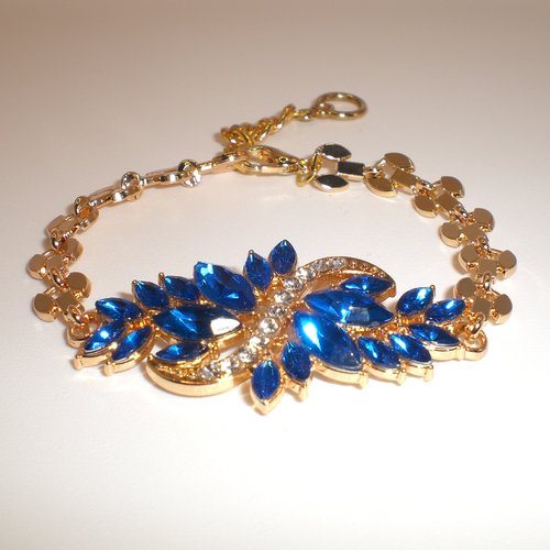 Magnifique bracelet doré, fleur bleu avec strass