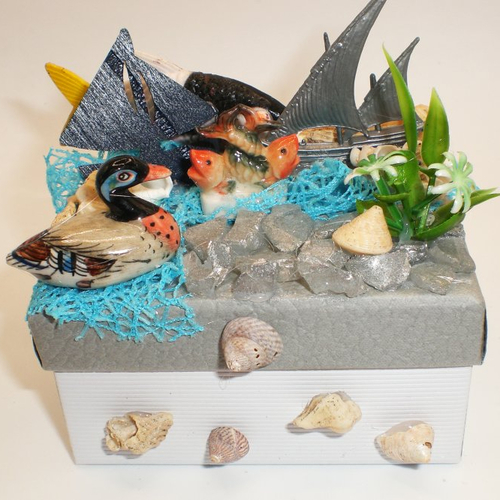 Boite cadeau 180 originale et unique décorée sur le thème bord de mer