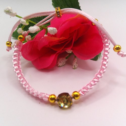 Bracelet perle en cristal swarovski jaune pâle, cordon macramé réglable, fermeture  rosé