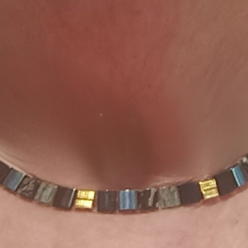 Collier ras de cou
