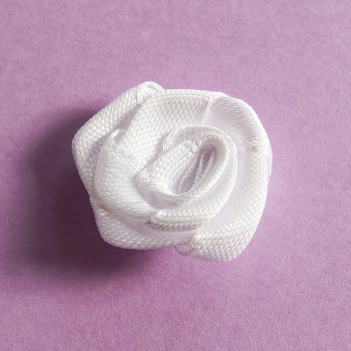 Fleur tissu satin blanc 2,5cm