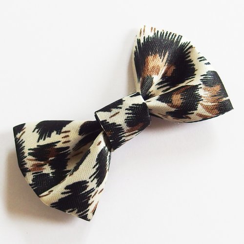 Noeud papillon satin imprimé panthère 6cm