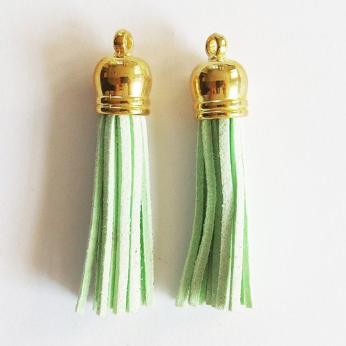 Breloques pompons suédine vert printemps embout doré 55mm x2
