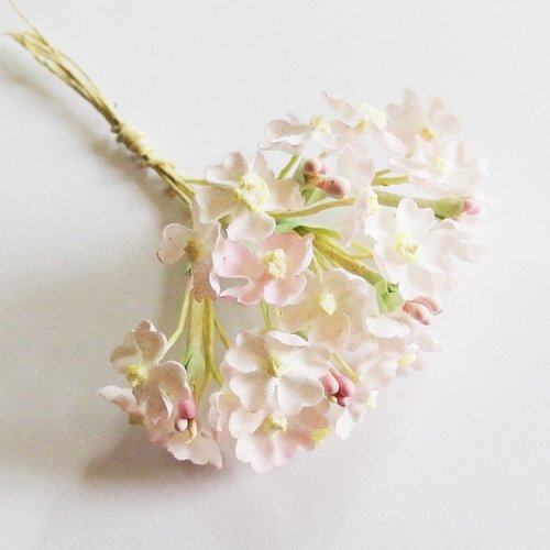 Bouquet fleur artificielle papier rose blanc